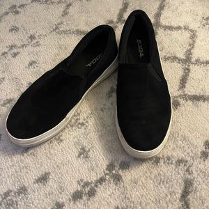 Size 8.5 Soda shoes